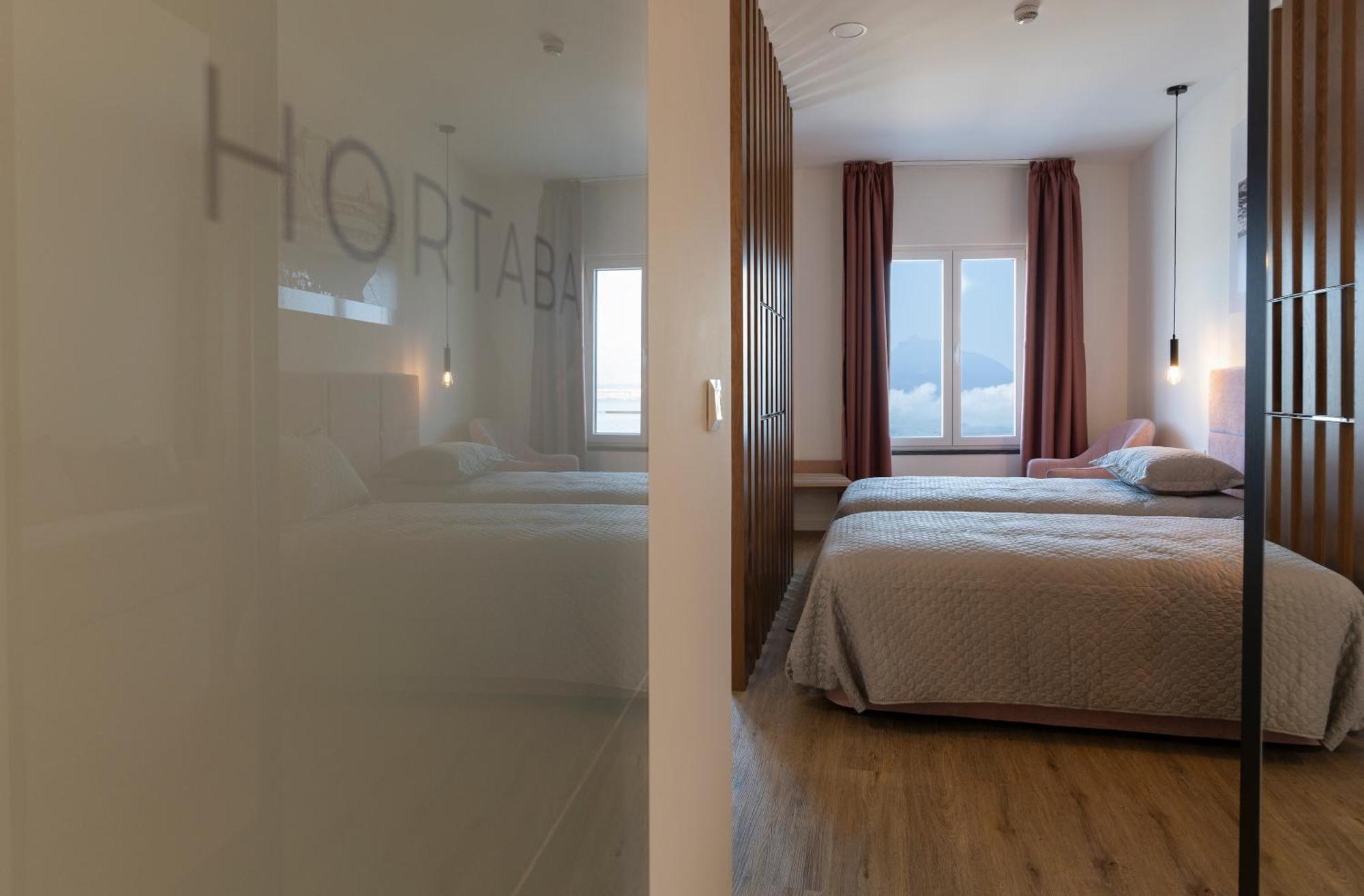 Horta Bay Aparthotel Екстериор снимка